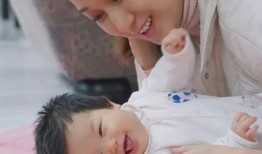 在家生小孩视频,揭秘在家生小孩的温馨瞬间