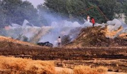 平顶山小麦着火视频,平顶山小麦火灾现场紧急救援纪实