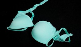 硅胶文胸怎么穿视频,轻松掌握时尚塑形技巧