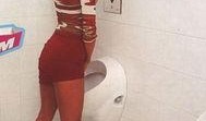 女人站着小便的视频,颠覆传统！女性站立式小便新潮流